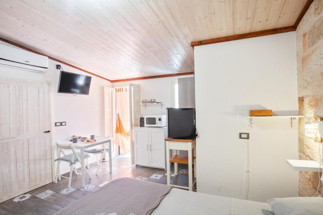 شقة Tiny House 19 Terrace Aparment بولينيانو آ ماري المظهر الخارجي الصورة