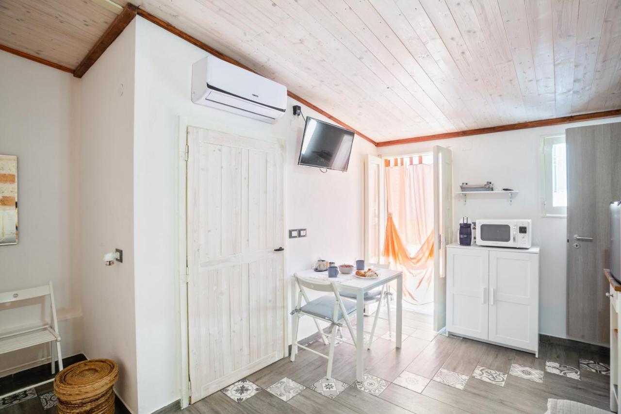 شقة Tiny House 19 Terrace Aparment بولينيانو آ ماري المظهر الخارجي الصورة