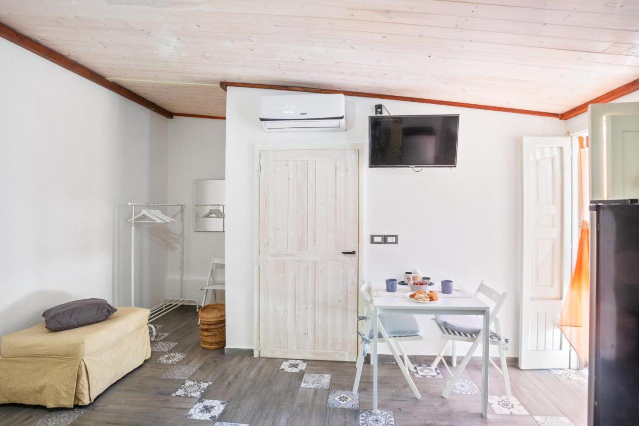 شقة Tiny House 19 Terrace Aparment بولينيانو آ ماري المظهر الخارجي الصورة
